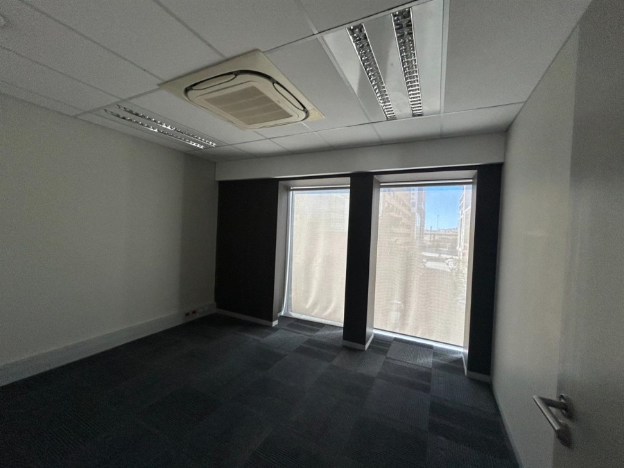 To Let Commercial Property for Rent in Foreshore Western Cape